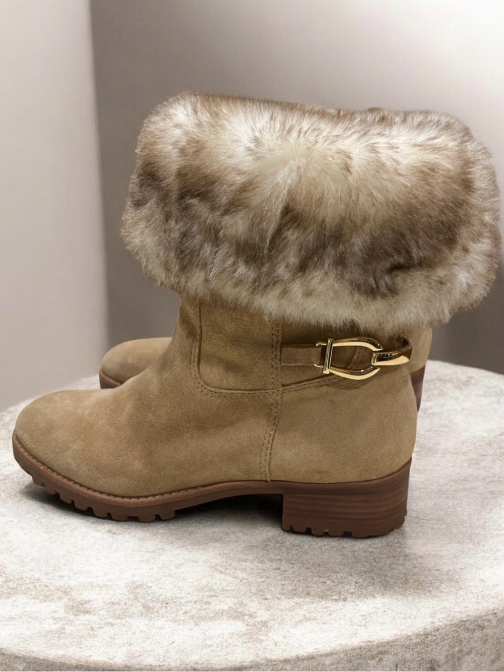 Talbots Tish Faux Fur Cuff Suede Ankle Boots. Women’s 7.5